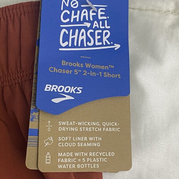 Brooks Woman Size Medium Copper Run Raisin Chaser 2 in1 5" Shorts Recycled Fabri - Picture 9 of 12